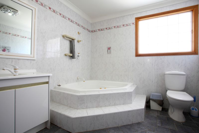 Cost of Bathtub Installation in Maricopa, AZ